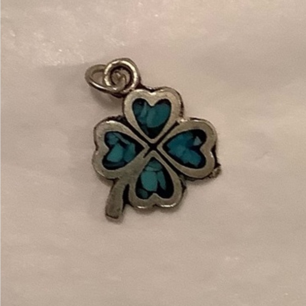 NEW vintage Silver Four Leaf Clover Charm-Pendant Turquoise
